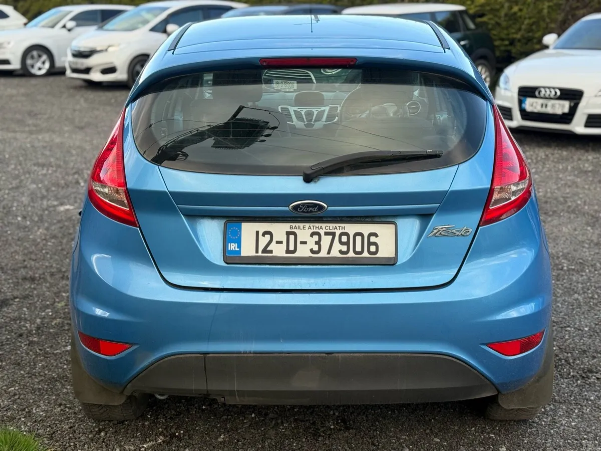 FORD FIESTA - Image 2