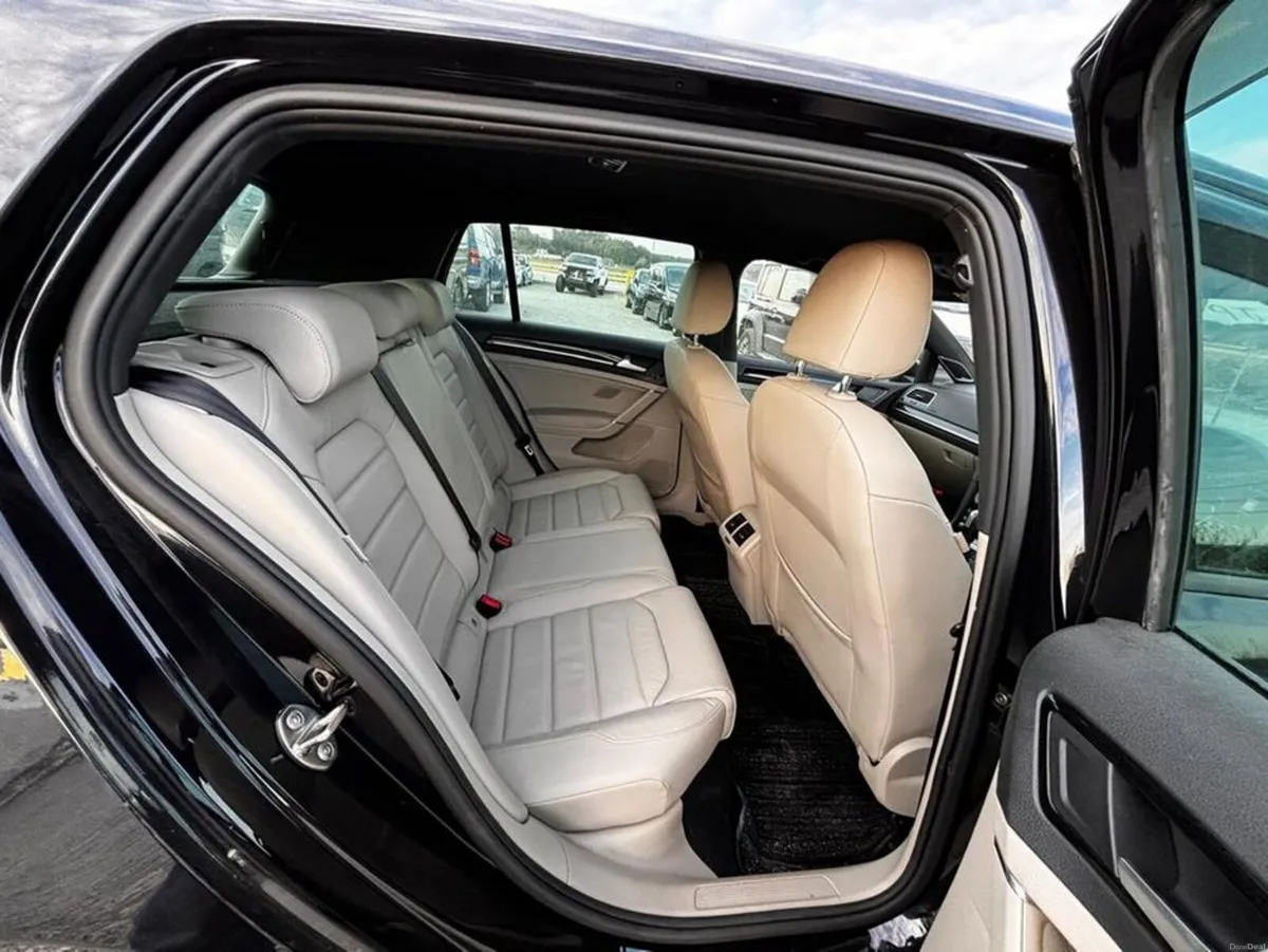 Volkswagen Golf 192 2.0 TDI Highline Meister Leath - Image 2