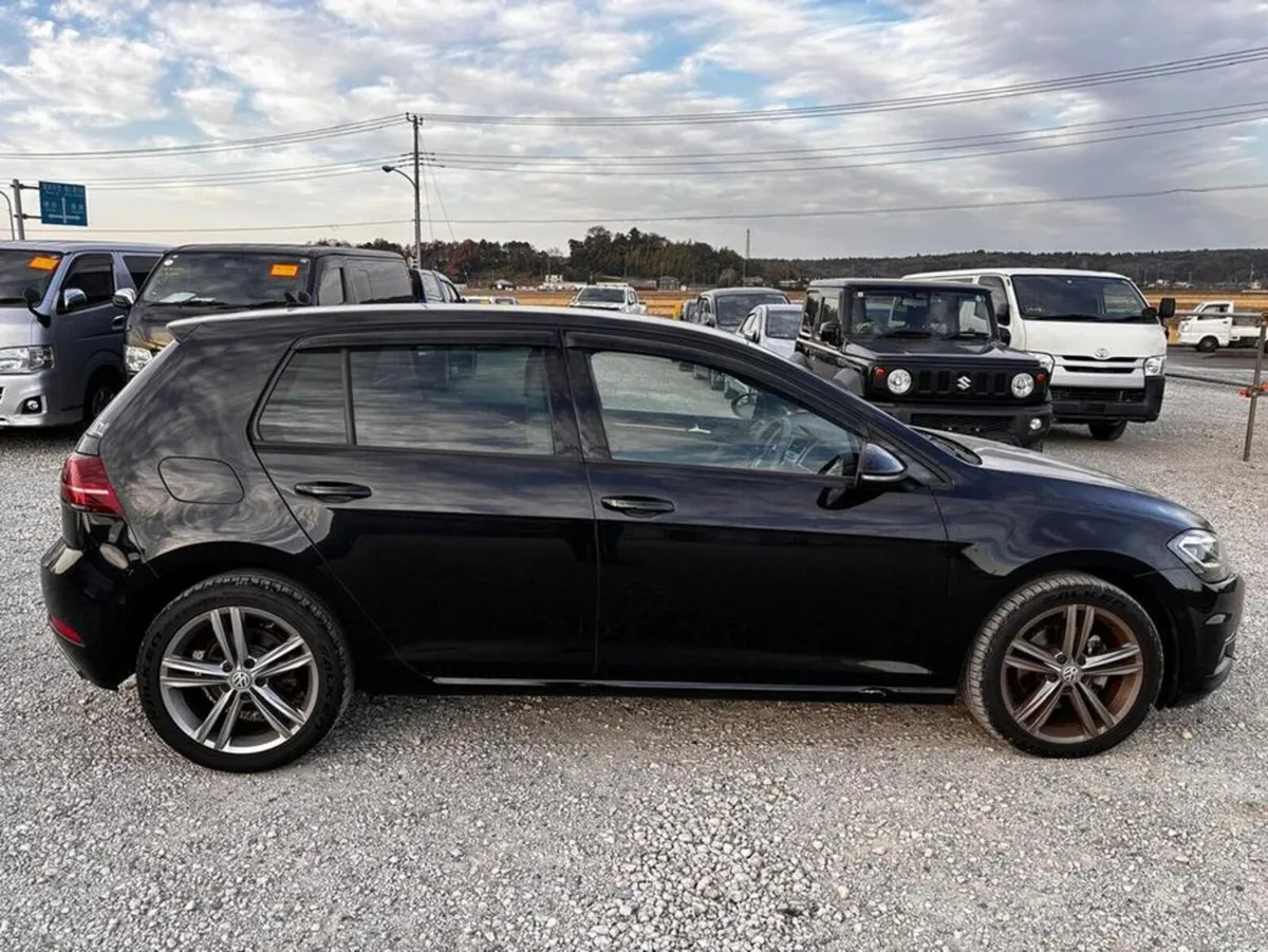 Volkswagen Golf 192 2.0 TDI Highline Meister Leath - Image 4