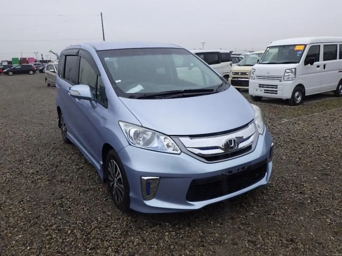 honda freed 2015  Six seater Automatic 8500Euros - Image 1