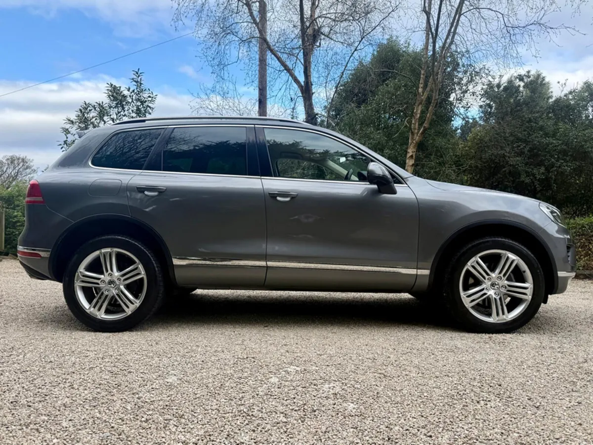Volkswagen Touareg 5 SEAT N1 3.0 TD 262BHP V6 4 MO - Image 3