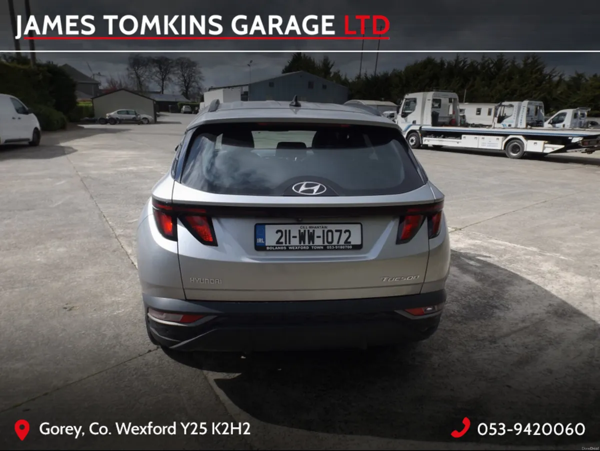 Hyundai Tucson IX35 EXECUTIVE 2WD 5DR - Image 3
