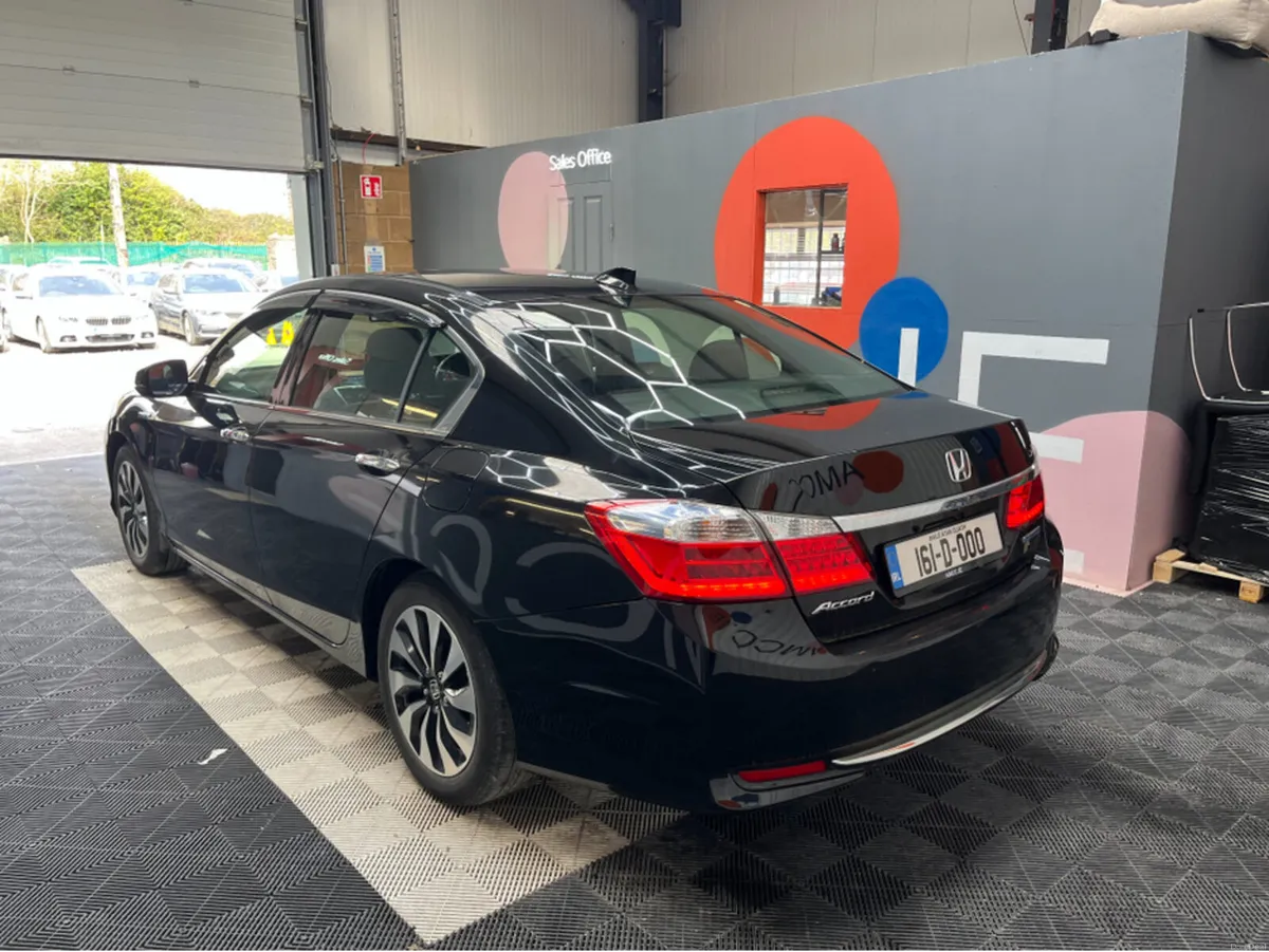 Honda Accord 2016 HONDA ACCORD HYBRID EX 2.0 AUTOM - Image 4