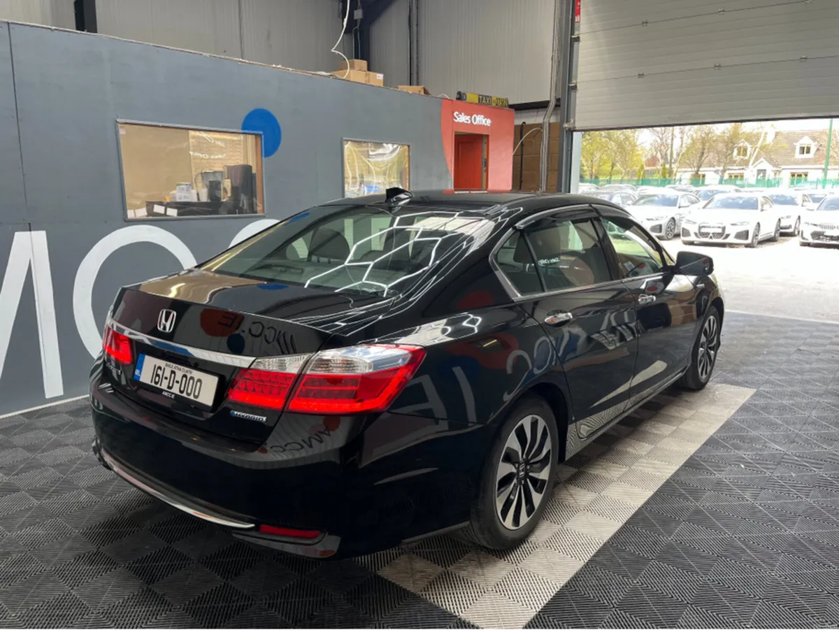Honda Accord 2016 HONDA ACCORD HYBRID EX 2.0 AUTOM - Image 2