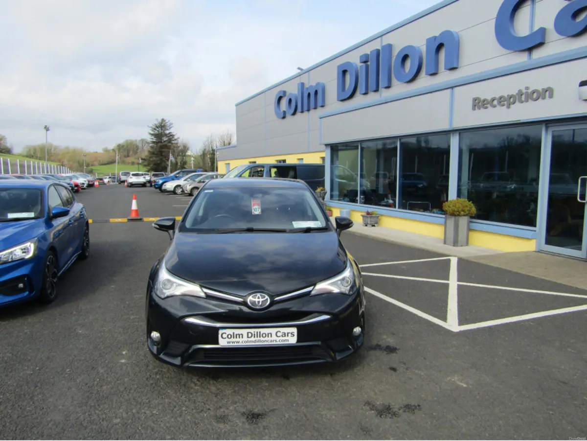 Toyota Avensis 2.0 D-4D BUS ED PLUS S/ OVERMOUNT S - Image 4