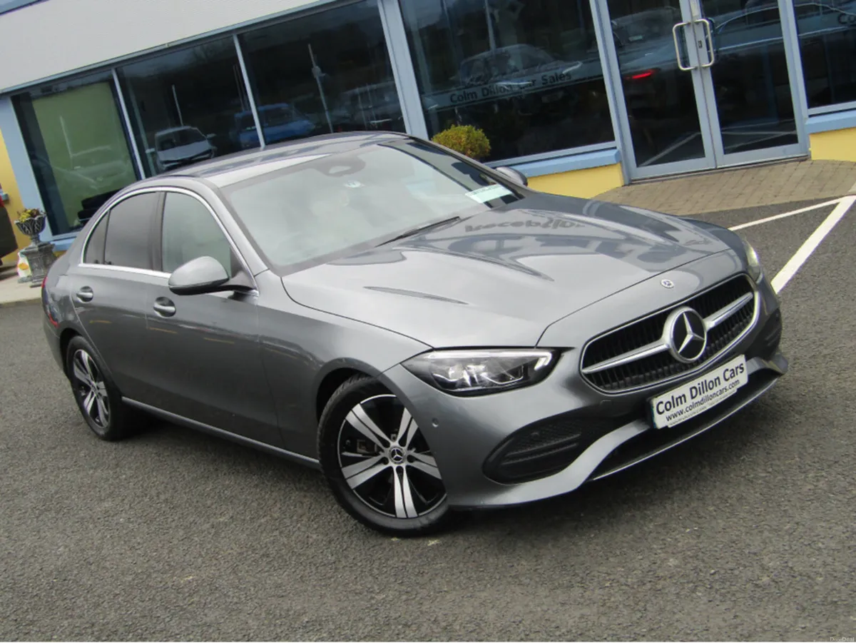 Mercedes-Benz C-Class C 200 D AUTO 4DR - Image 2
