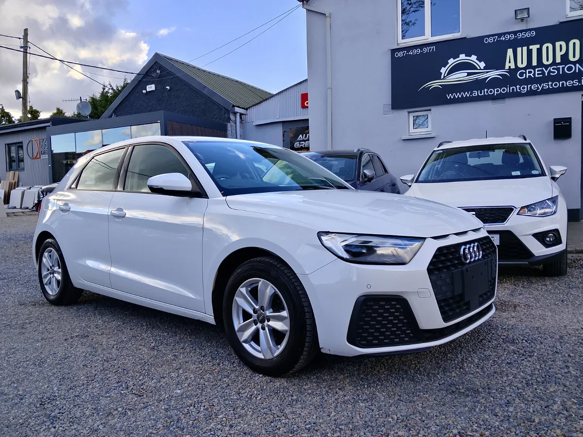 Audi A1 Sportback 1.0 Auto - Image 2