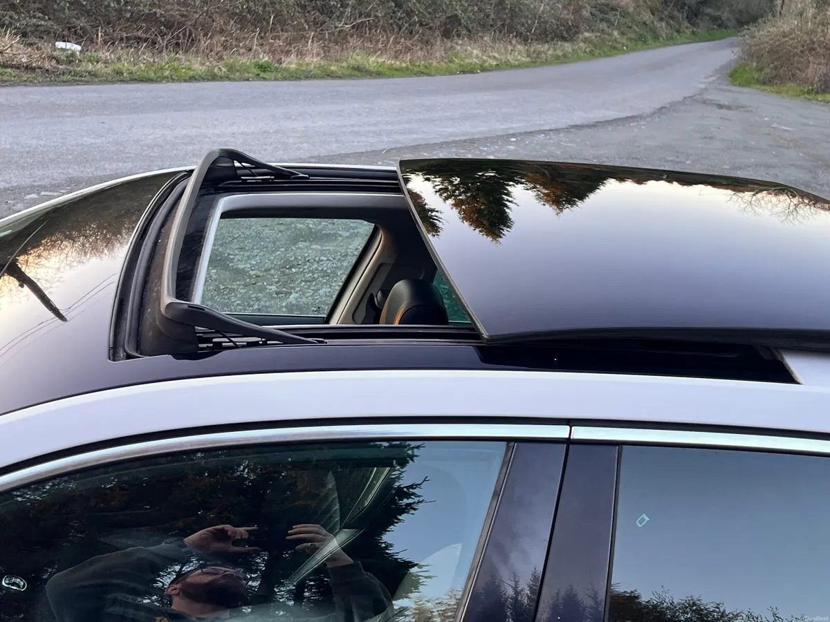 SKODA SUPERB LAURIN & KLEMENT - Image 4