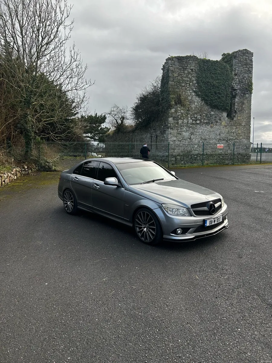 Mercedes Benz C180 - Image 1