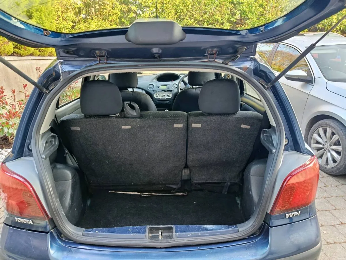 2005 Yaris - Image 4