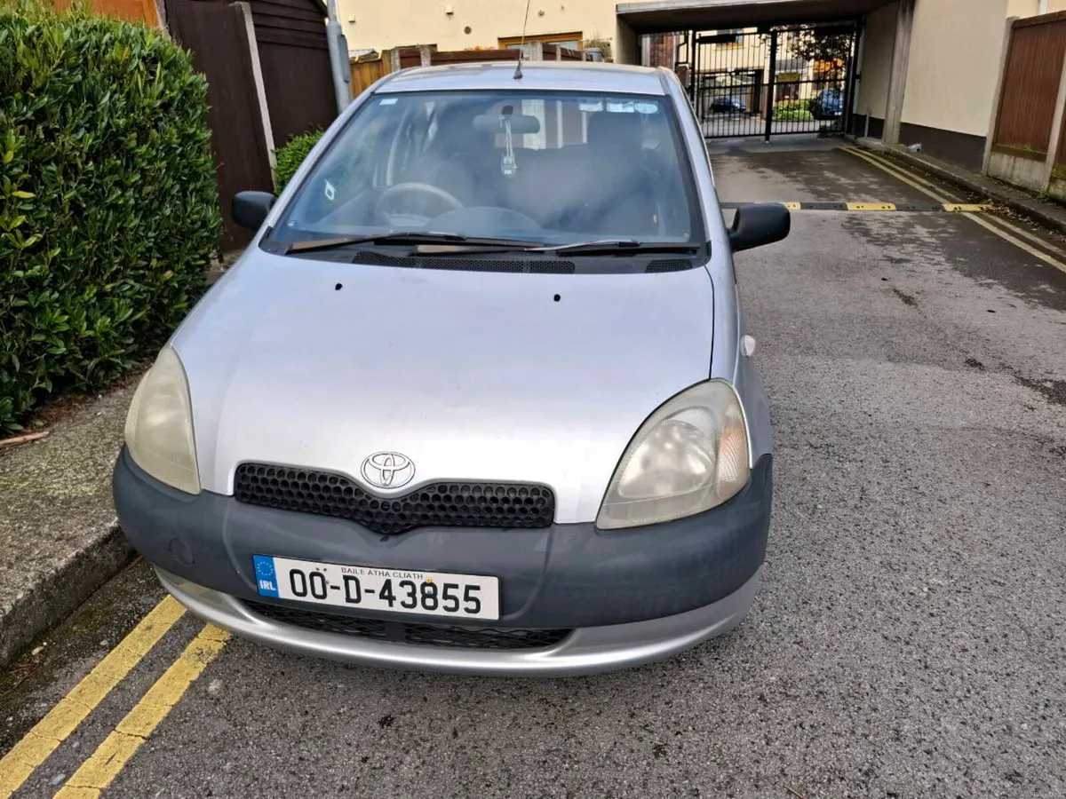 TOYOTA YARIS - Image 1