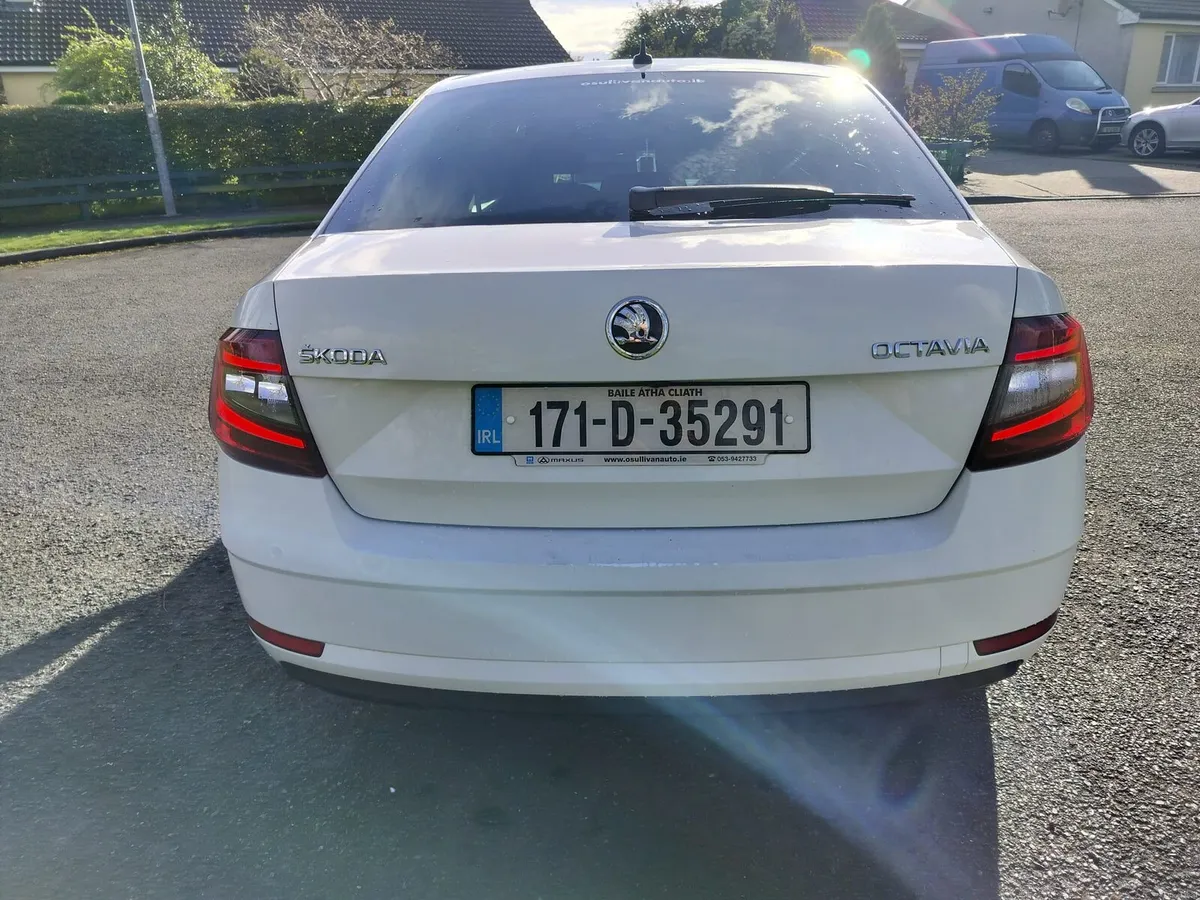 2017 SKODA OCTAVIA 2.0TDI 150BHP NCT 3/27 TAX 7/26 - Image 2