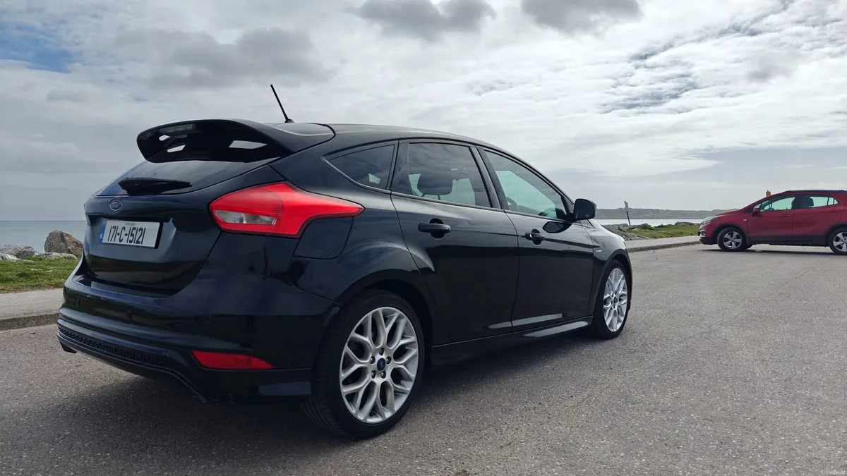 Ford Focus ST Line - Image 3