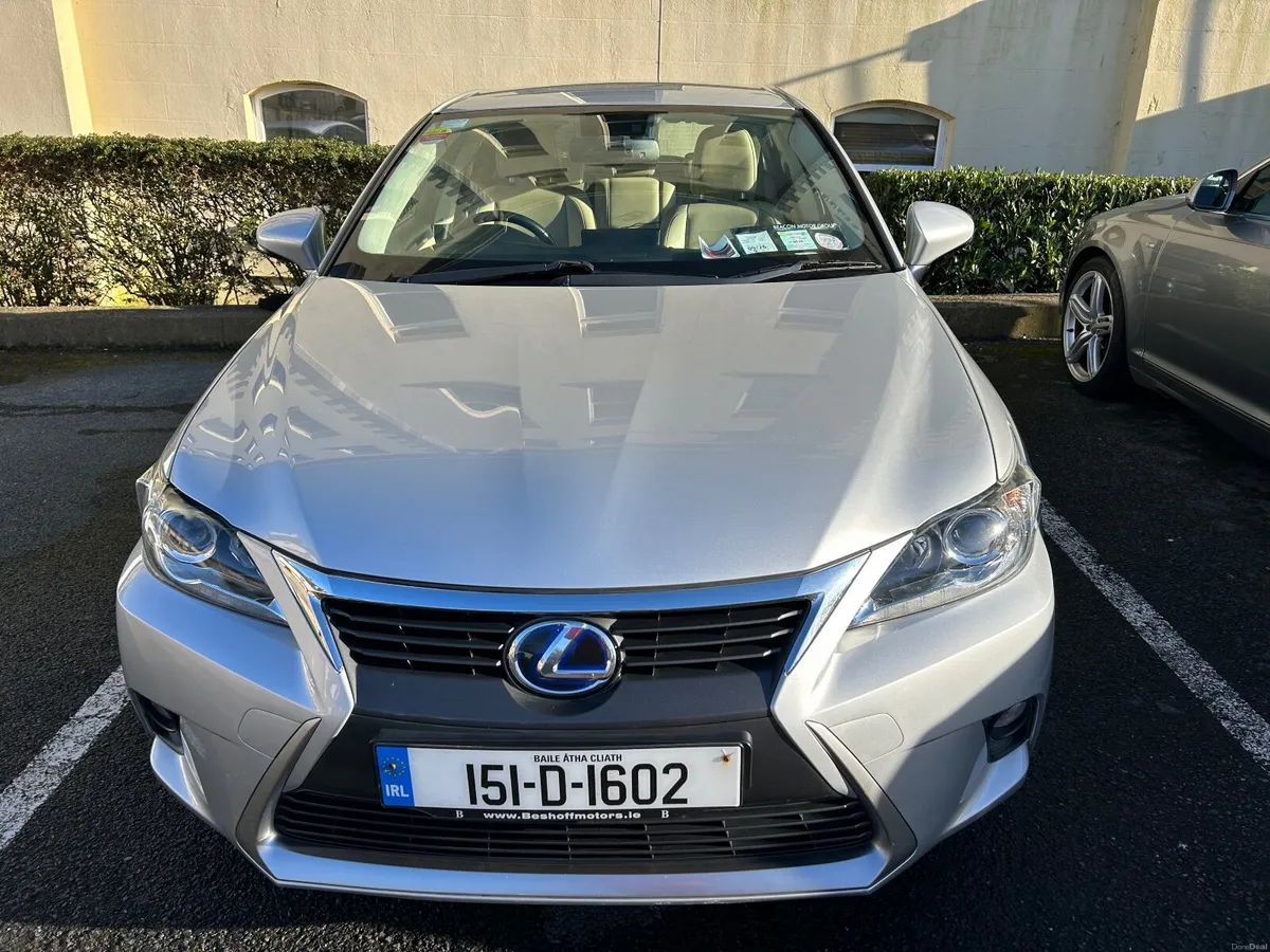 Lexus CT 2015 - Image 1