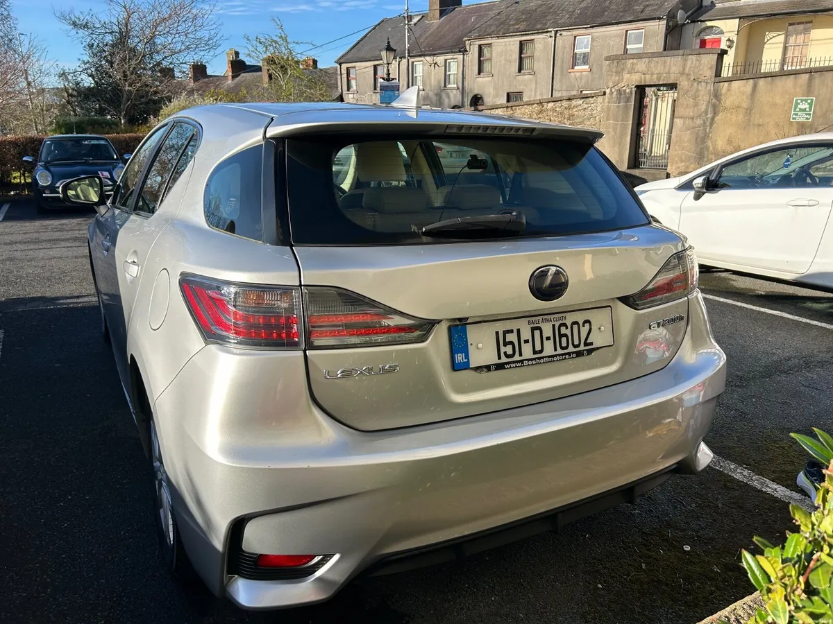 Lexus CT 2015 - Image 3