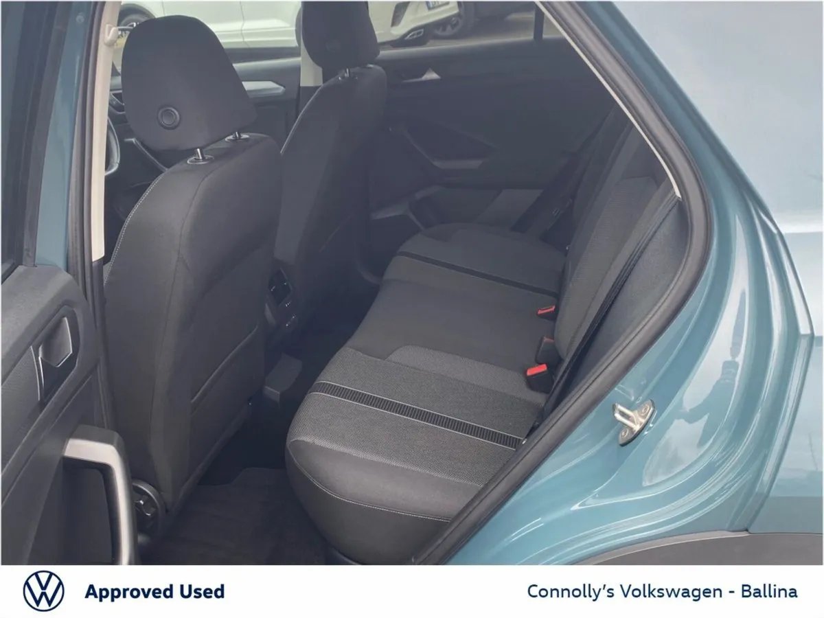 Volkswagen T-Roc LIFE | 1.0 Petrol Engine | Huge S - Image 6