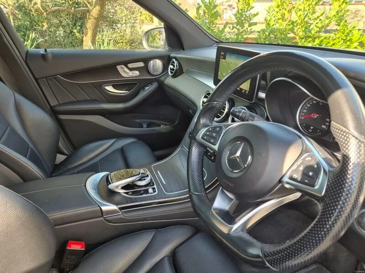 2017 Mercedes-benz Glc250d premium plus AMG - Image 4