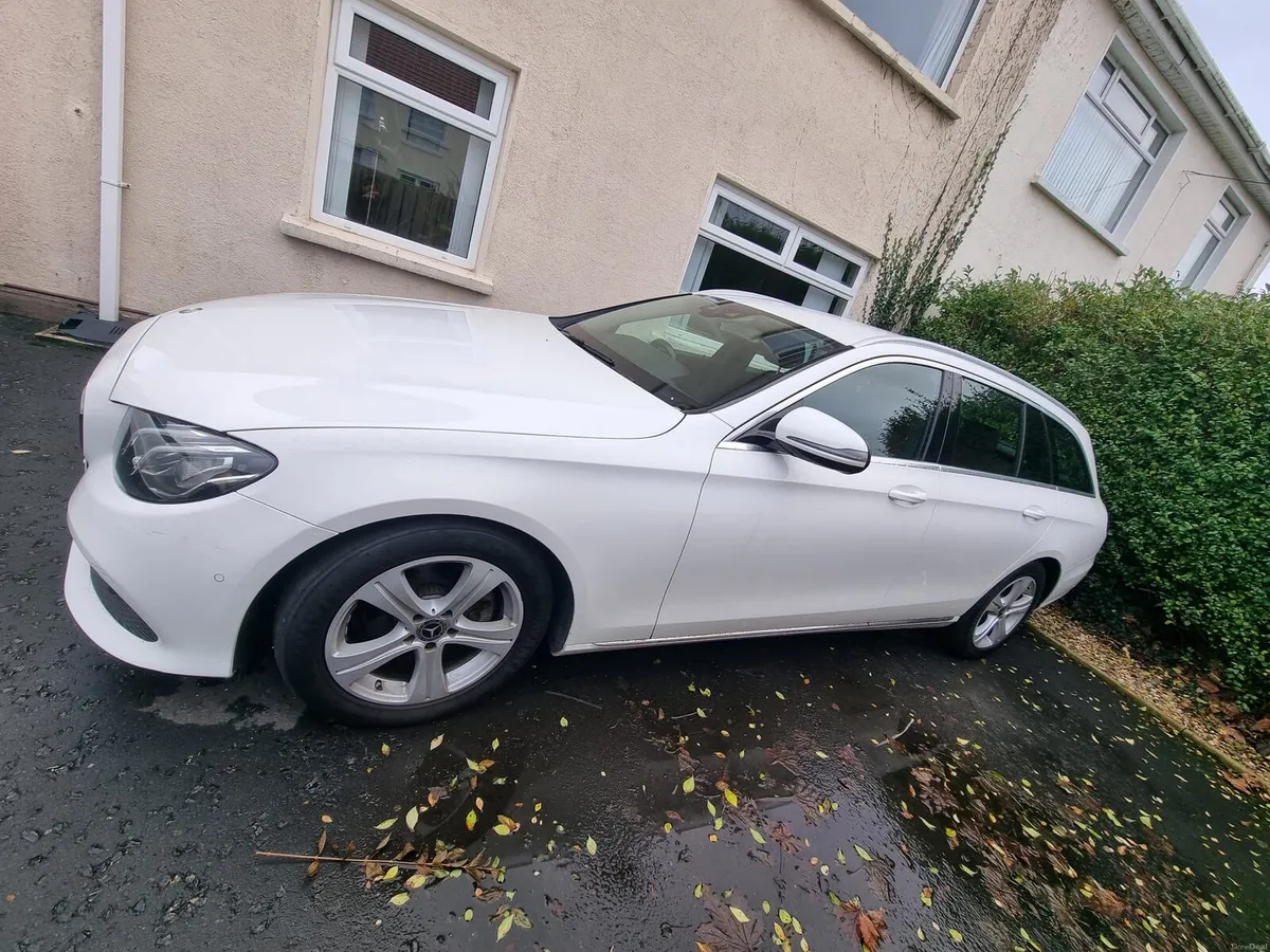 eclass mercedes - Image 2