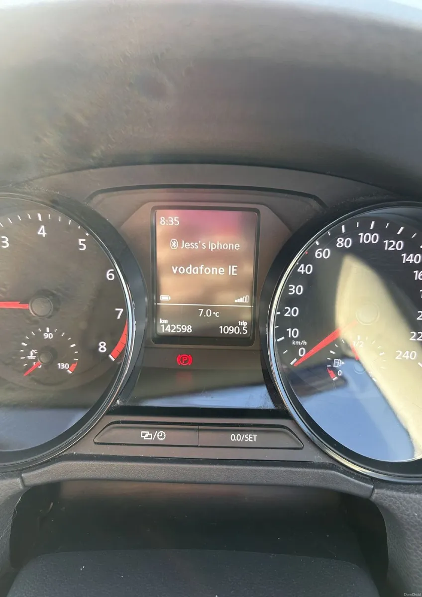 Volkswagen Polo 2016 - Image 2