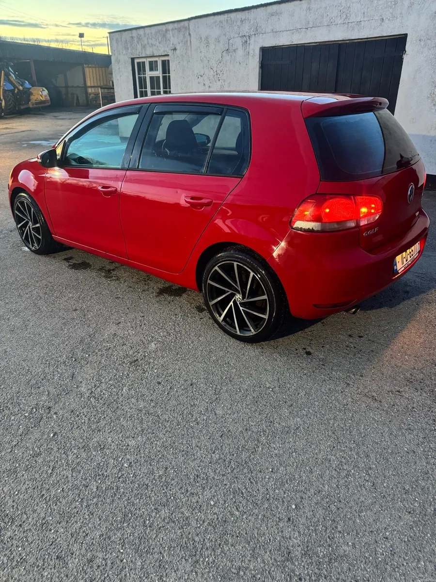 VW Golf 1.6 Diesel - Image 2