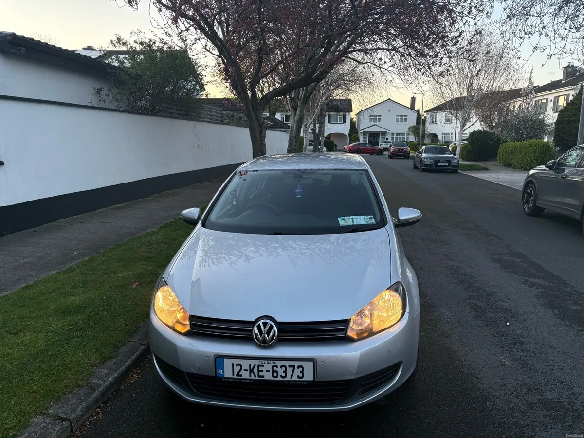 Volkswagen Golf 2012 - Image 1