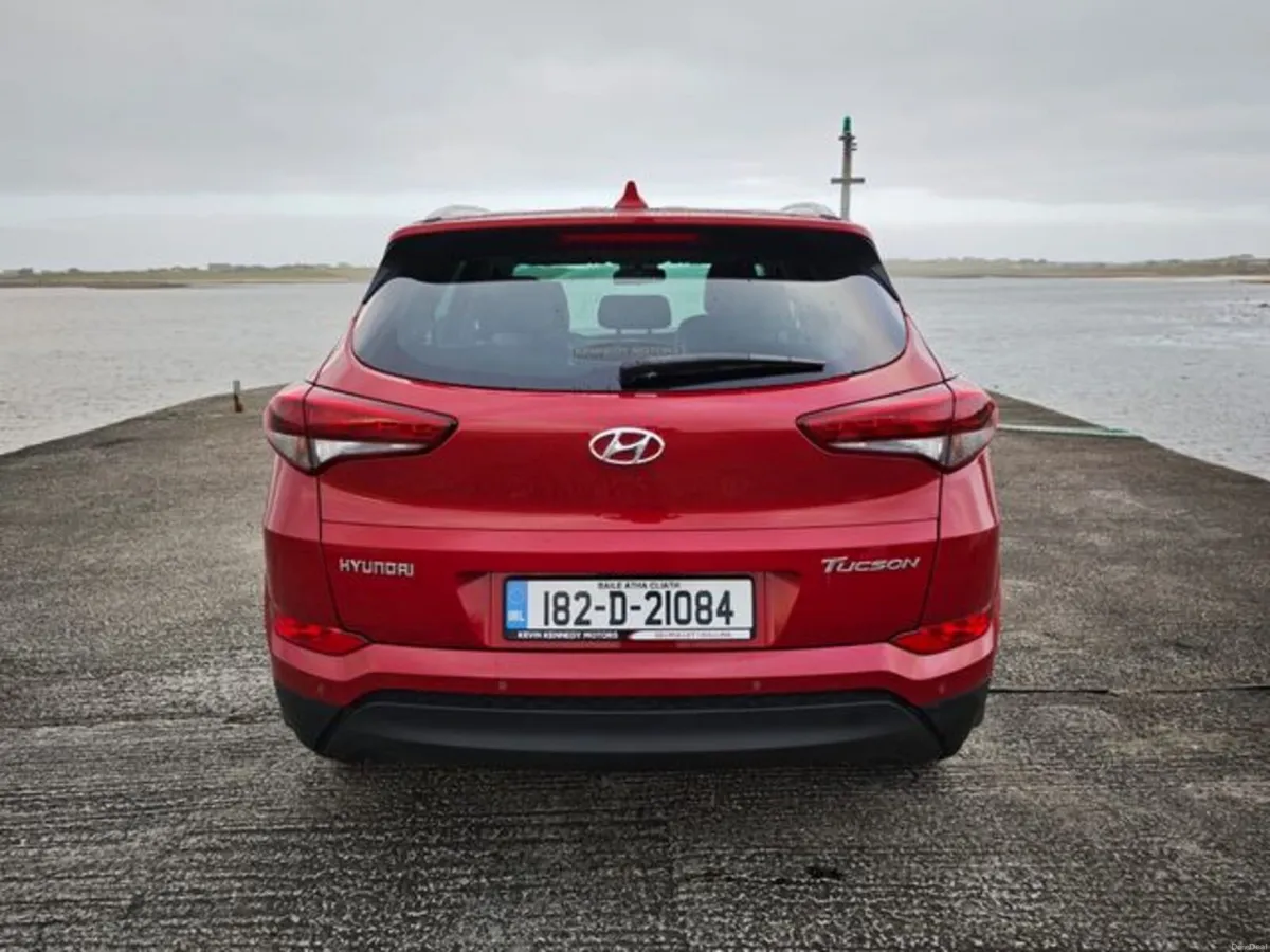 Hyundai Tucson ix35 Executive SE 5DR - Image 4