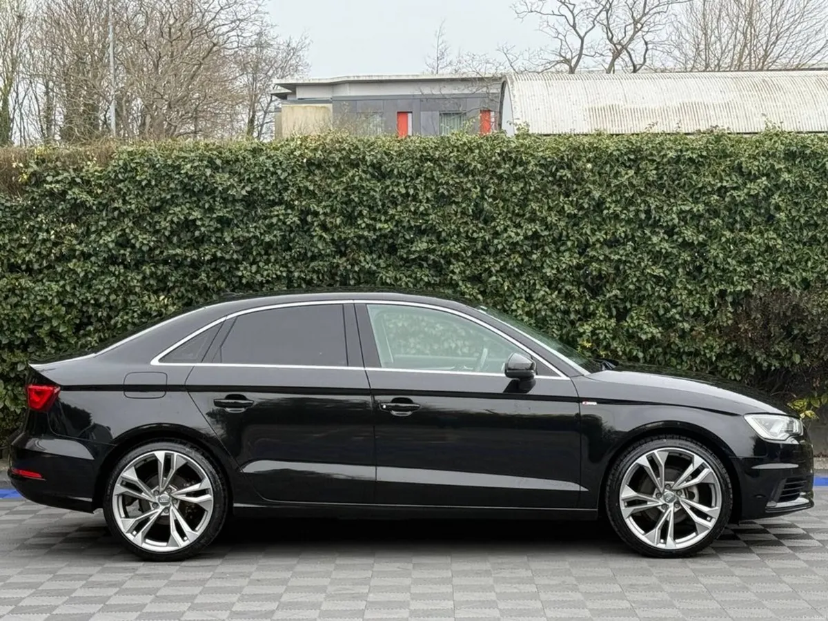 Audi A3 S-LINE PACK 1.4 TFSI // FULL SERVICE HISTO - Image 2