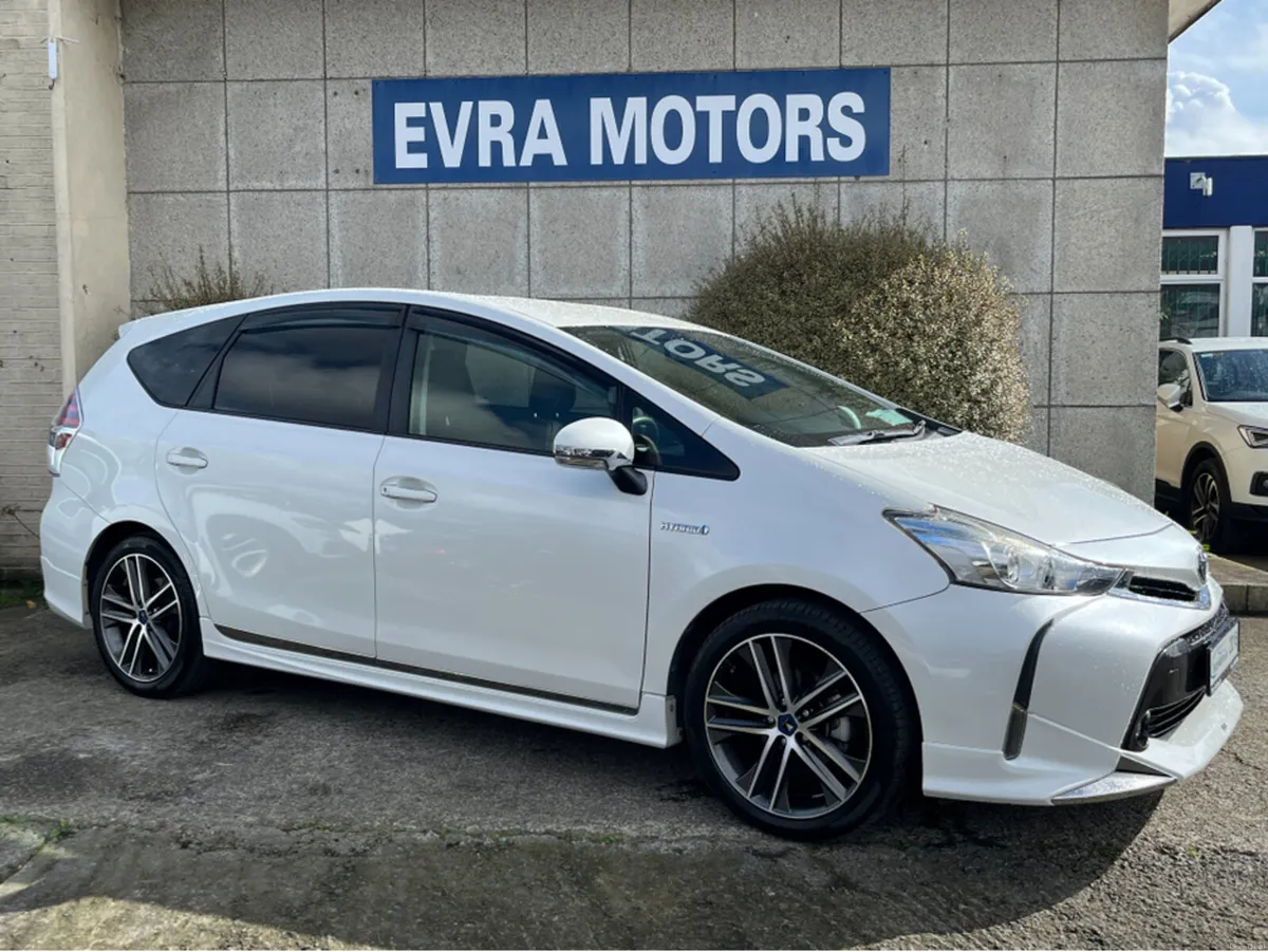 Toyota Prius 7 SEATER MODELLISTA AUTOMATIC HYBRID - Image 3