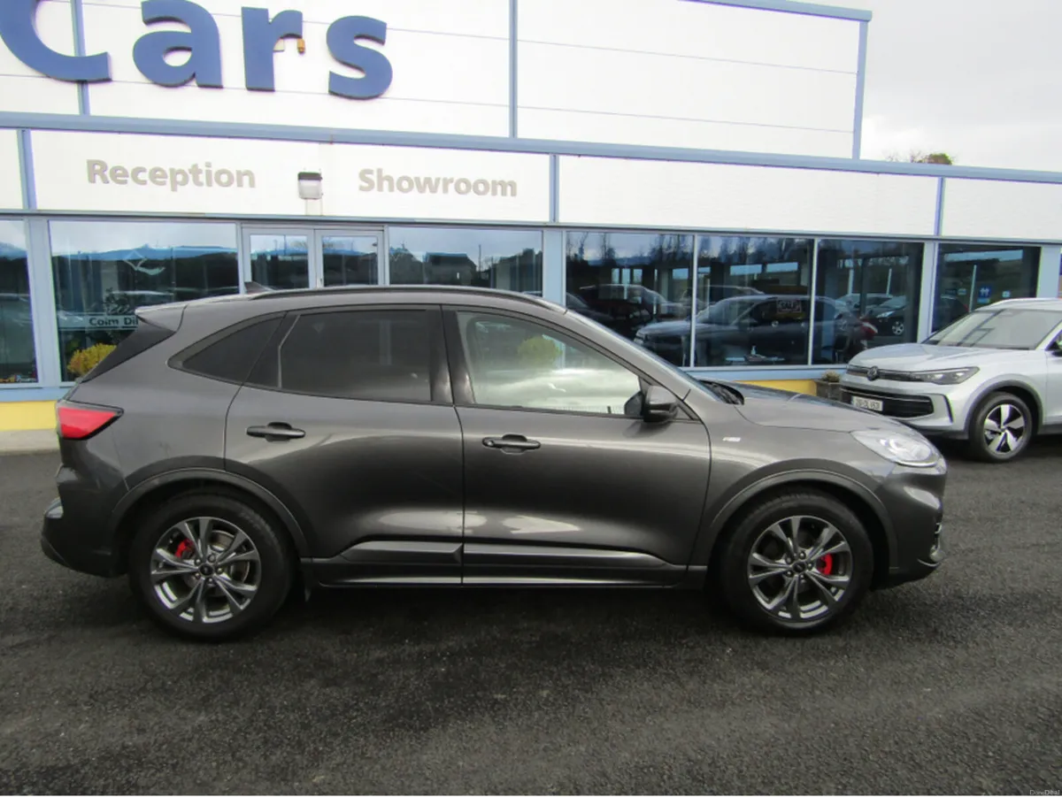 Ford Kuga ST-LINE X 5DR 1.5 TD 120  M6 - Image 3