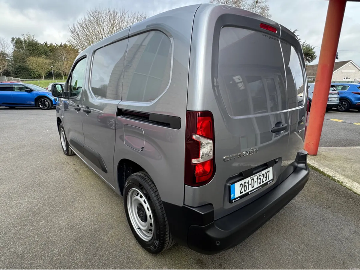 Citroen Berlingo ENTERPRISE BLUEHDI 10 - Image 4