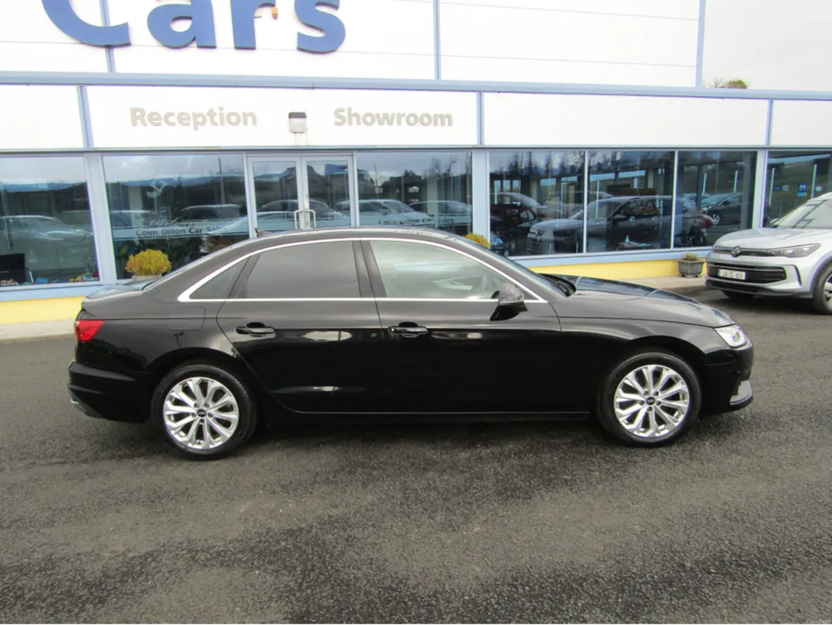 Audi A4 TECHNIK 35 TDI MHEV S- AUTOMATIC - Image 3