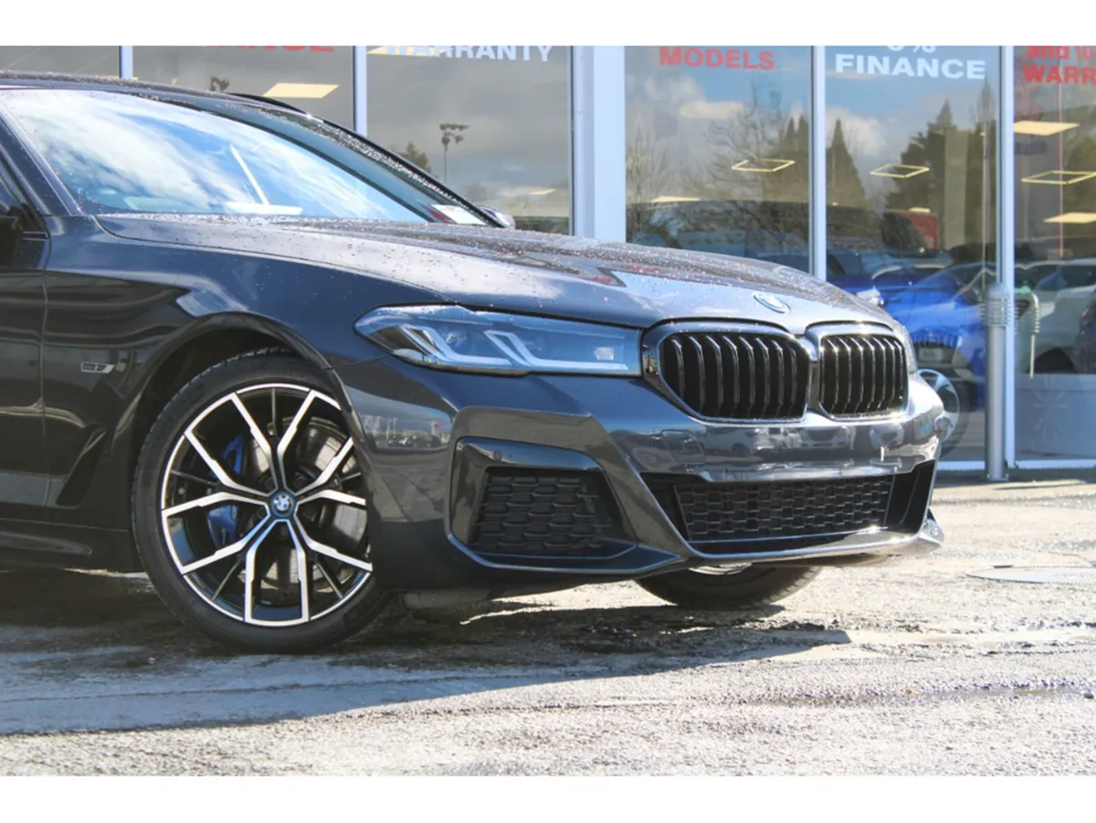 BMW 5-Series 530E M SPORT AUTO - Image 3
