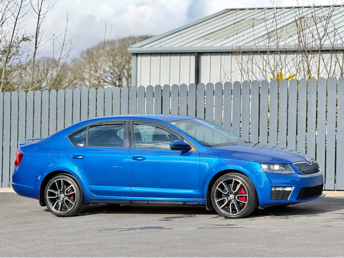 Skoda Octavia 2.0 DIESEL VRS - Image 3