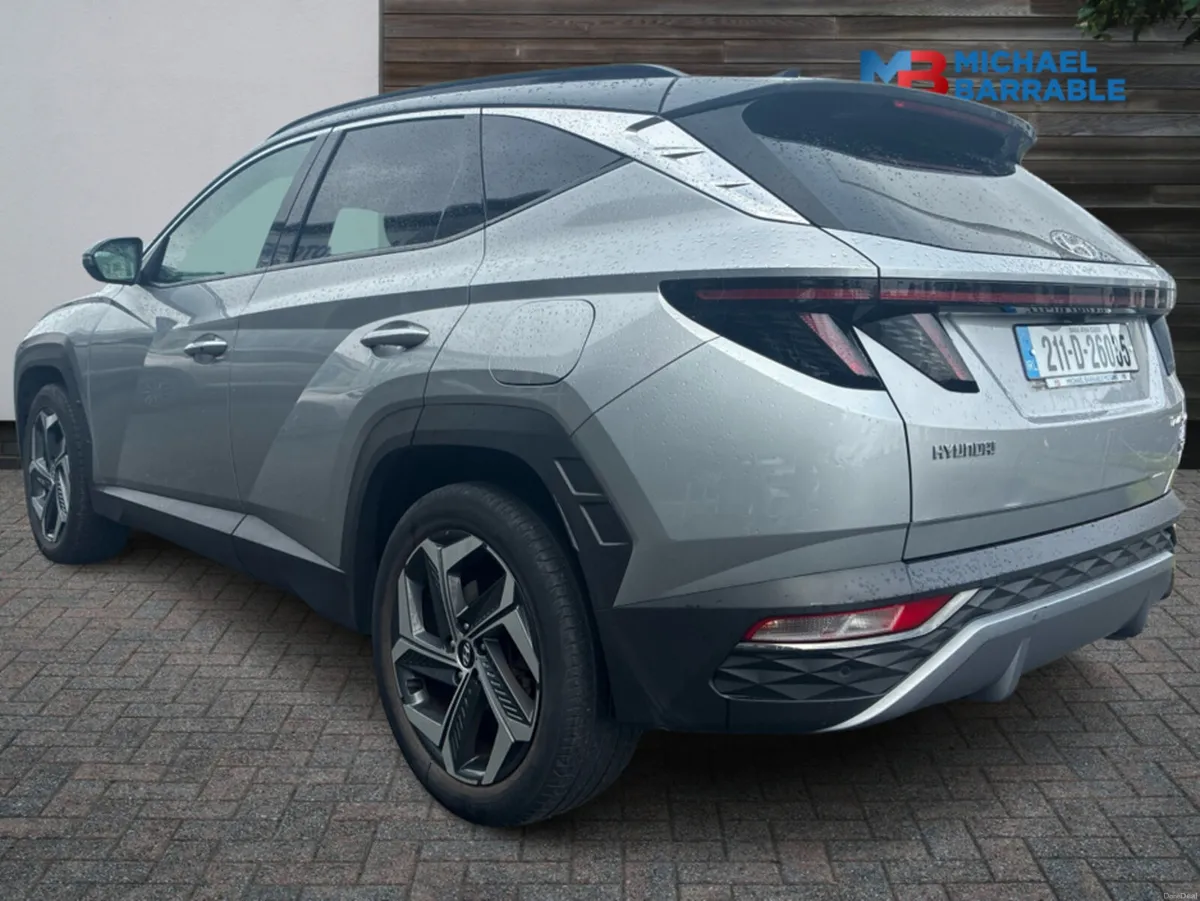 Hyundai Tucson EXECUTIVE PLUS 2TONE 5DR AUTO - Image 4
