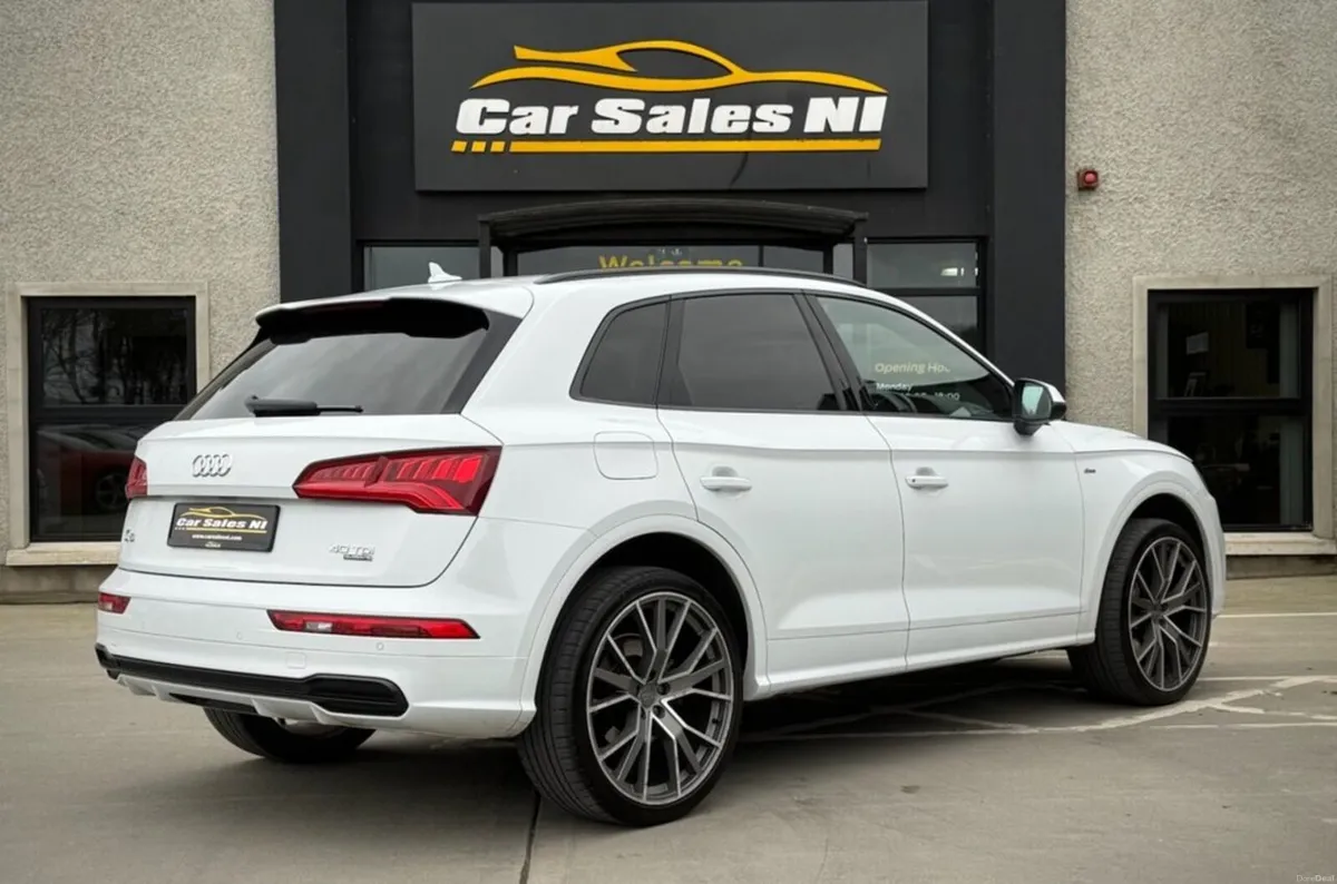 2.0 TDI 40 S line SUV 5dr Diesel S Tronic quattro - Image 4