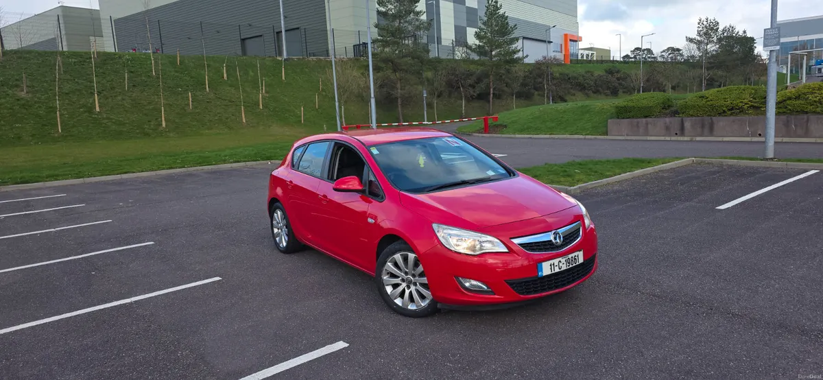 Vauxhall Astra 2011 New NCT 01.27 - Image 1