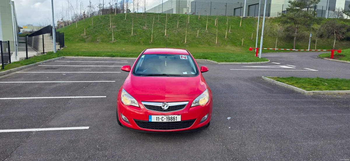 Vauxhall Astra 2011 New NCT 01.27 - Image 3