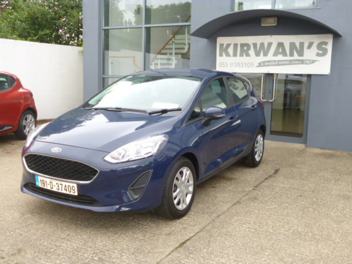 Ford Fiesta ZETEC 1.10 70PS 5SPEED 5DR 2019 - Image 3