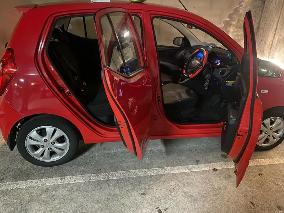 2011 Hyundai I10 - Image 2