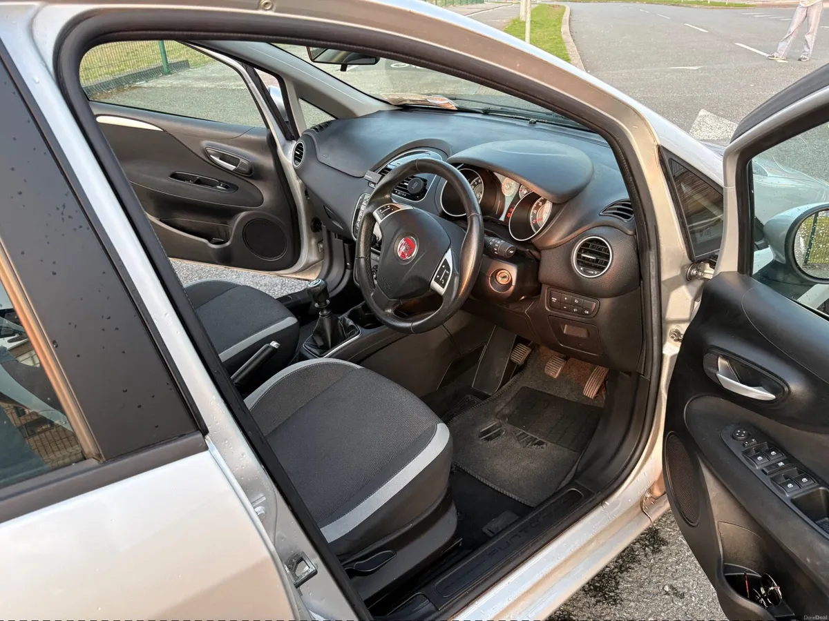 Fiat Punto 2012 - Image 3