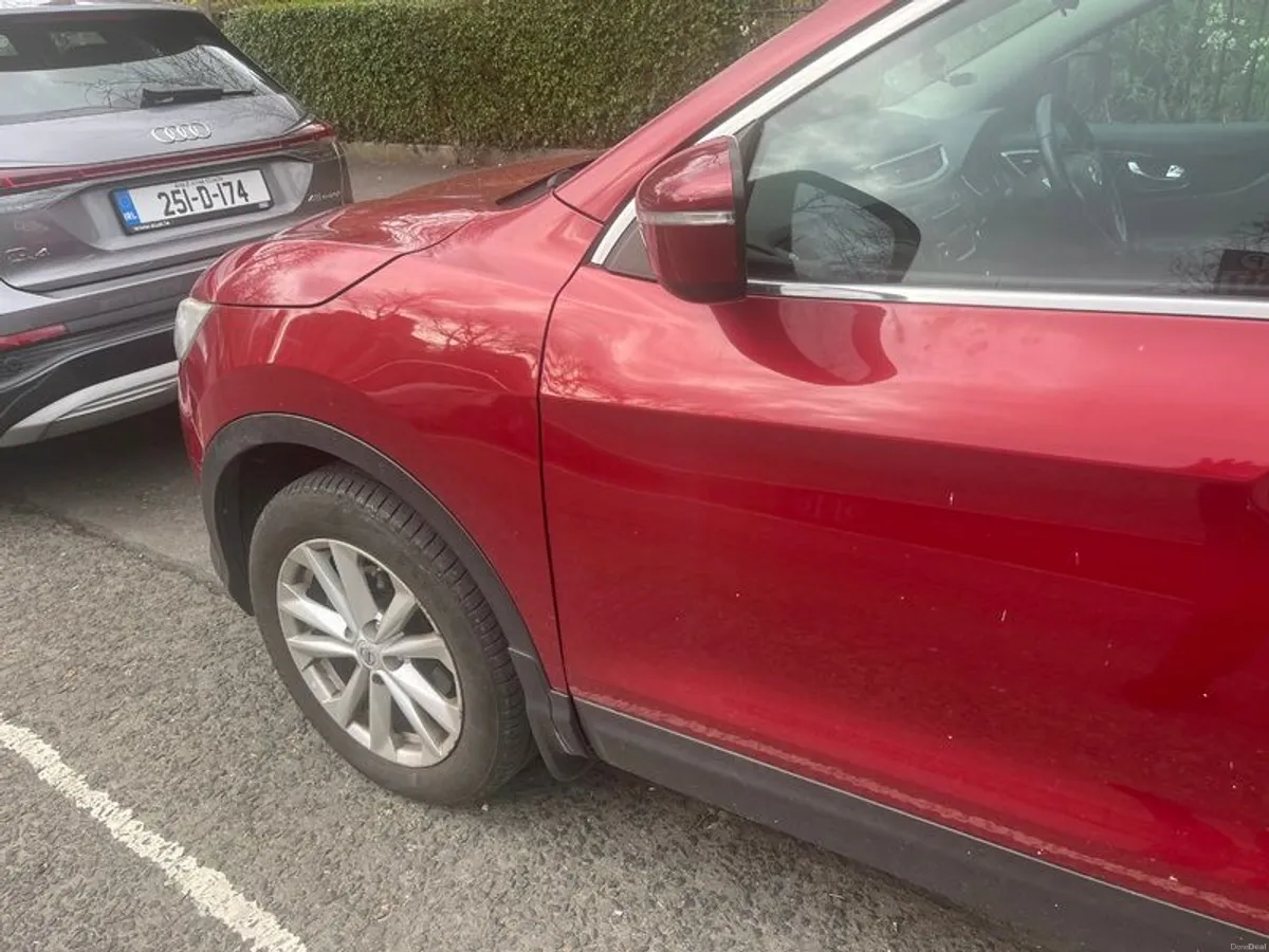 2014 Nissan Qashqai - Image 4