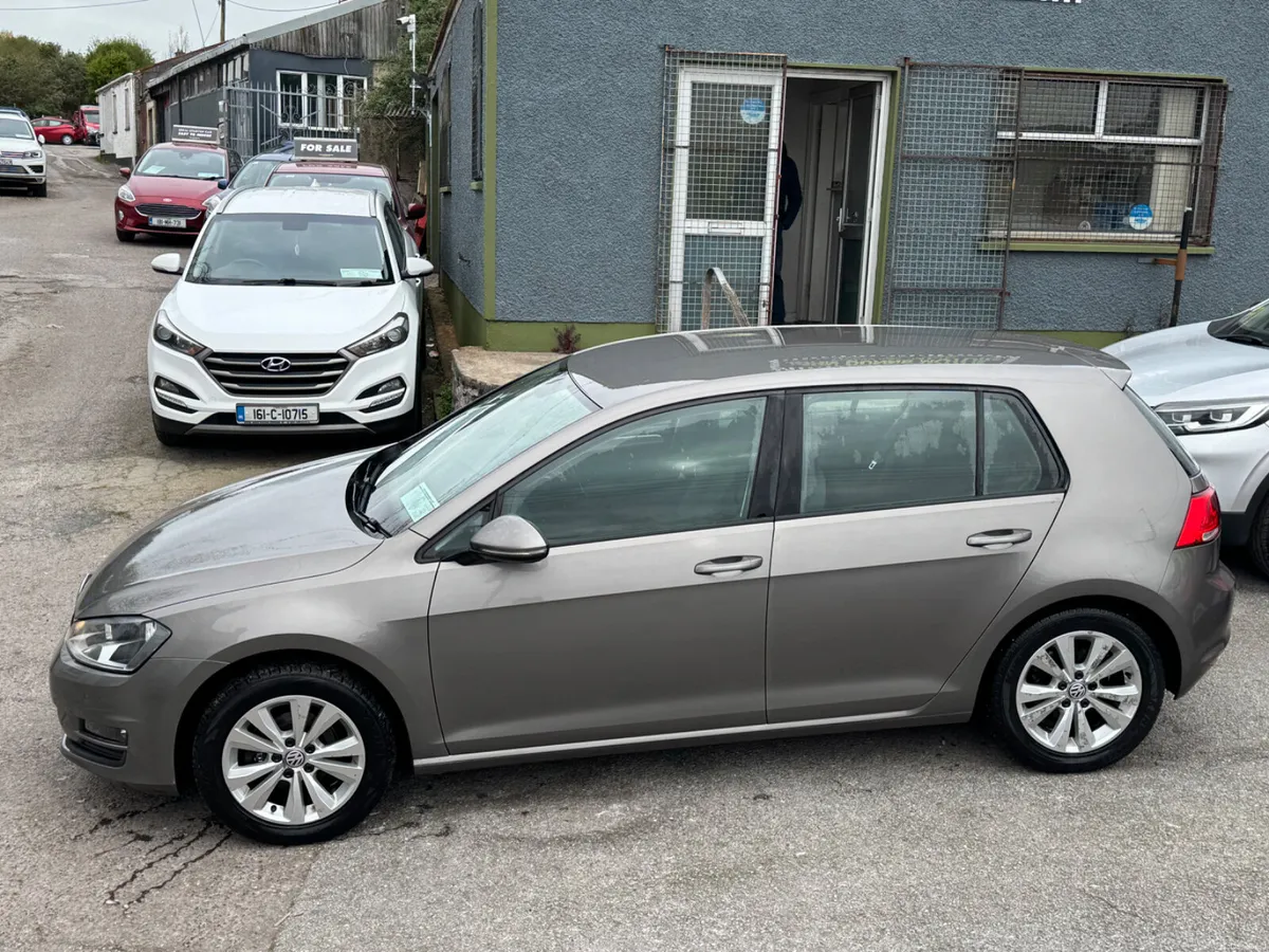 Volkswagen Golf very low mileage Automatic - Image 3