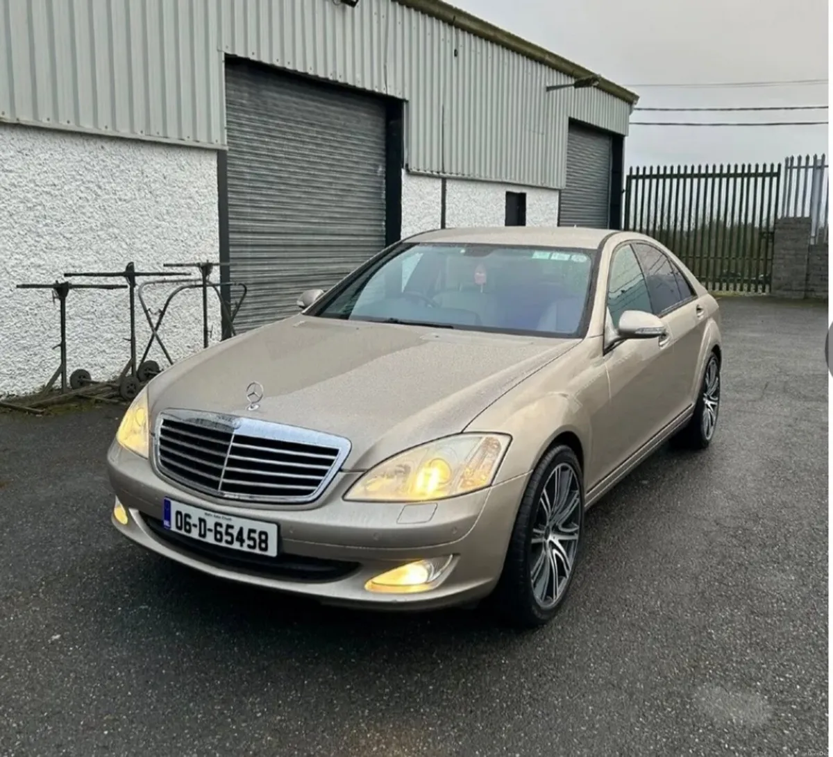 Mercedes-Benz S-Class 2006 - Image 2