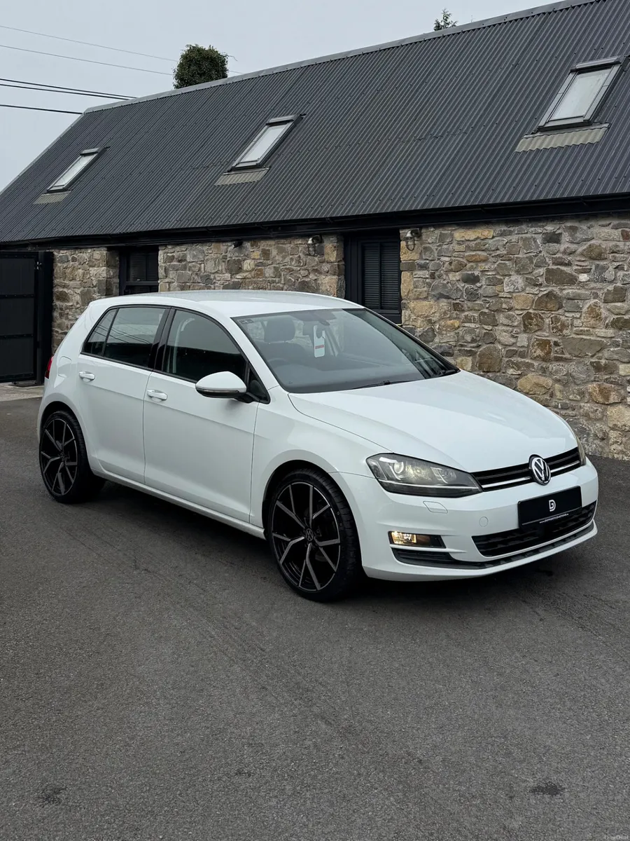 2014 VOLKSWAGEN GOLF COMFORTLINE AUTO 1.2 TSI 105 - Image 1