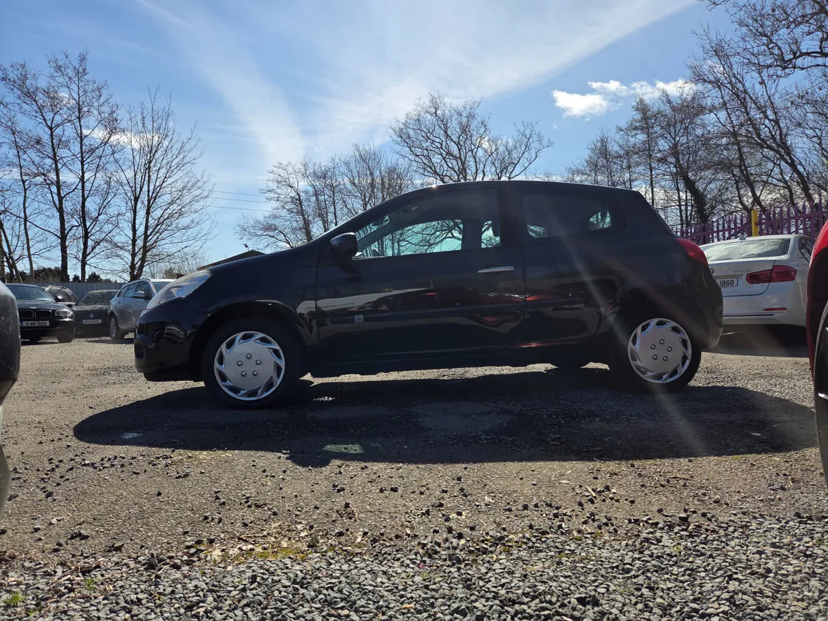 Low Mileage Renault Clio*New NCT* Warranty - Image 6