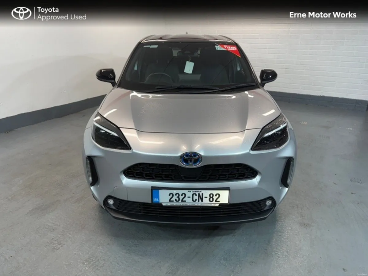 Toyota Yaris Cross YARIS CROSS LUNA SPORT*REDUCED - Image 5