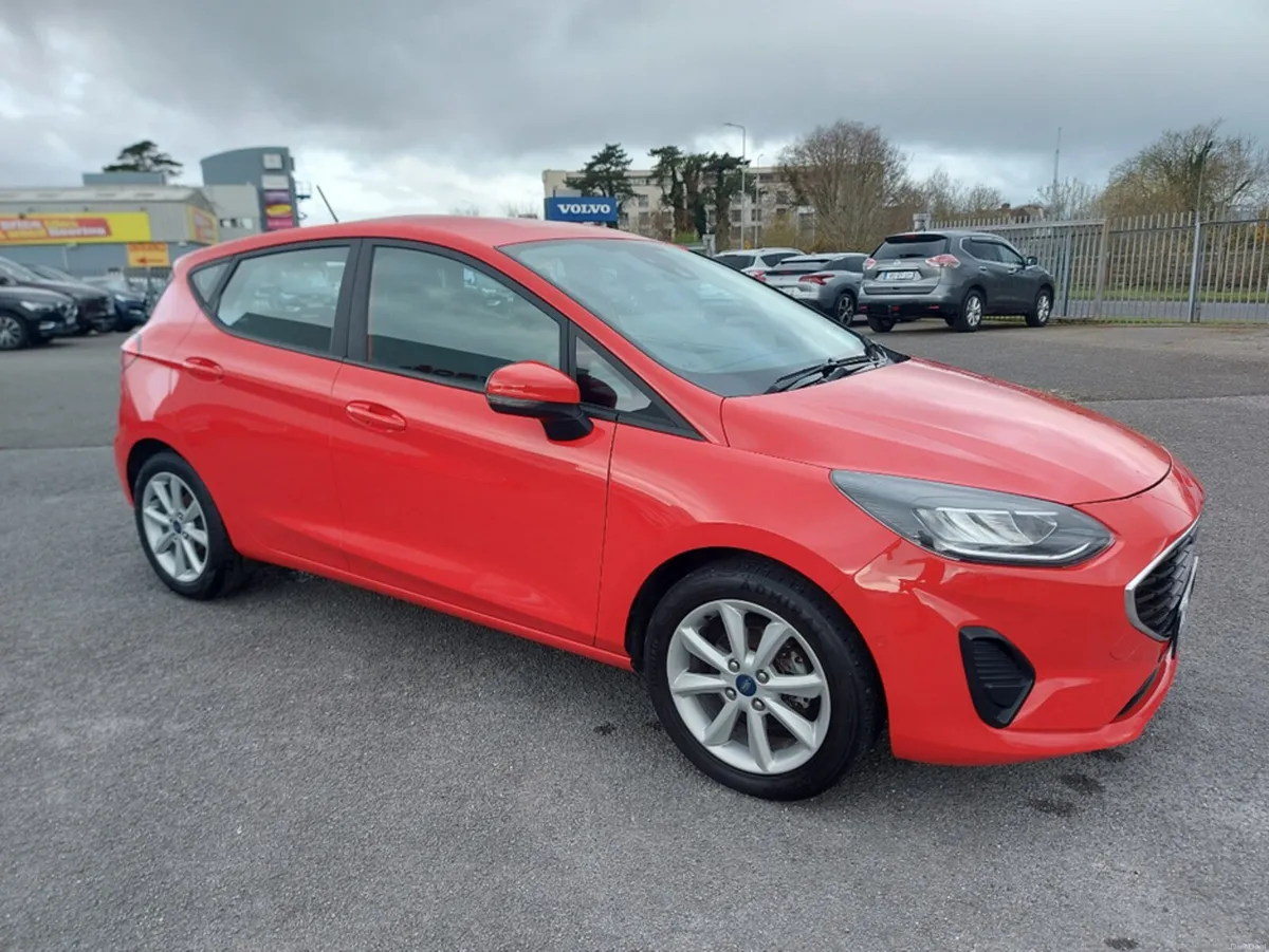 Ford Fiesta TREND CONNECTED 5DR 1.1 075 M5 - Image 4