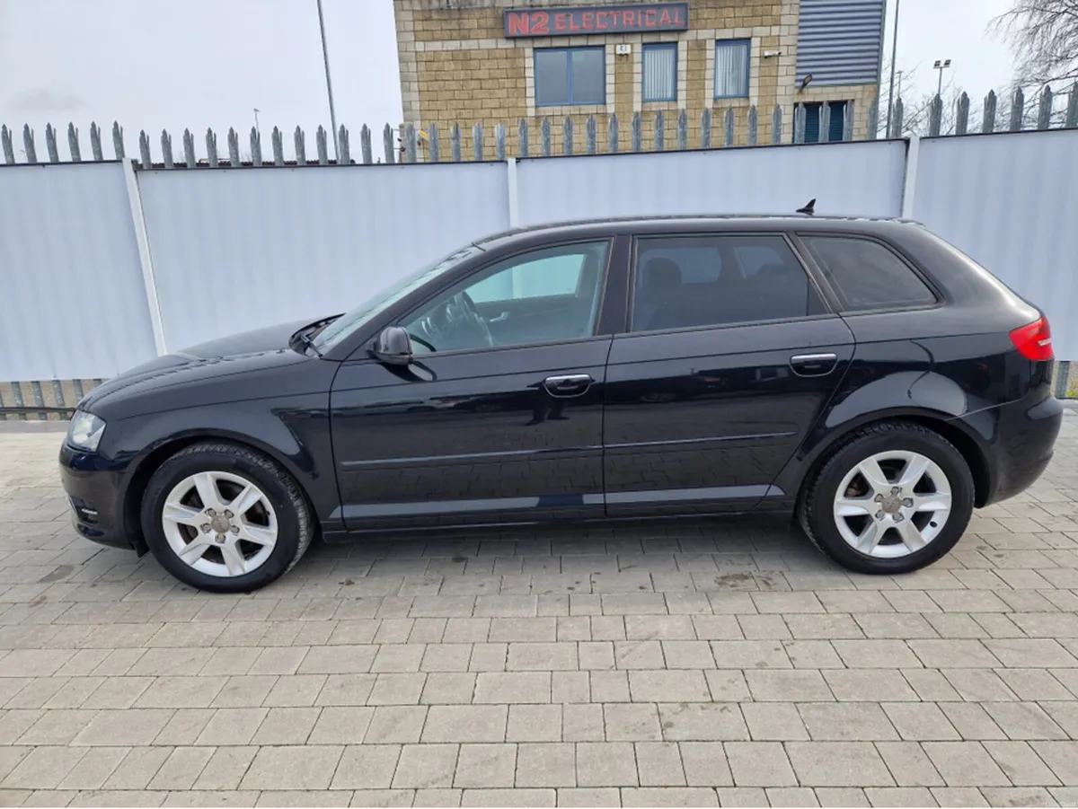 Audi A3 1.4 PETROL AUTO - Image 6