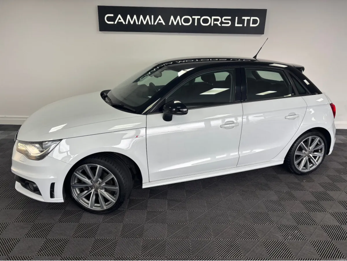Audi A1 *AUDI A1* *AUTOMATIC* *BLACK ROOF* *LOW MI - Image 2