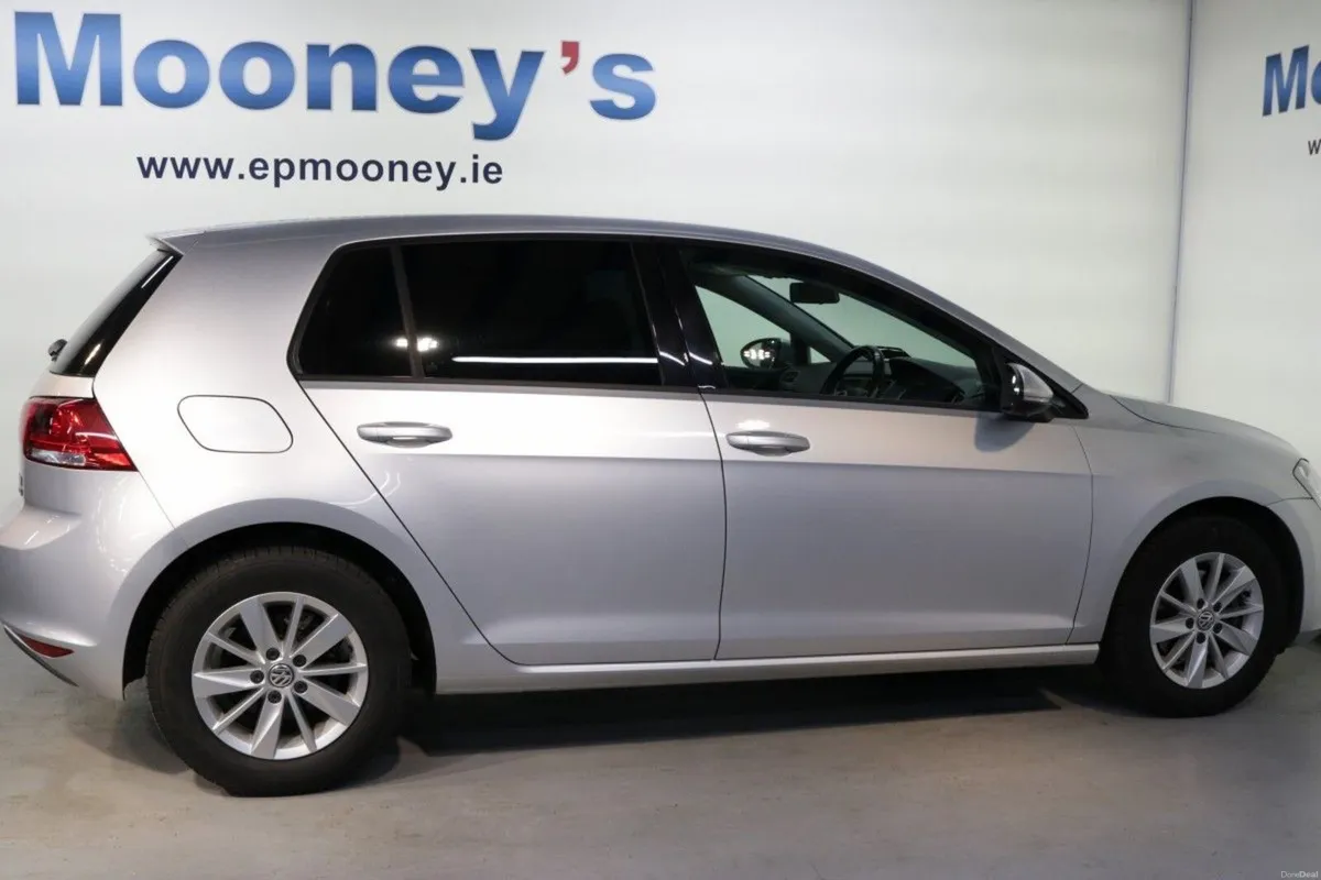 Volkswagen Golf 1.2 TSI 3DR 85HP Trendline - Image 2